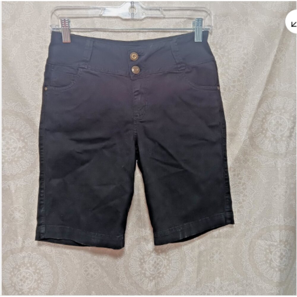 Vintage Rouice 2-4 Women's Black‎ Shorts High Rise Classic Fit Flat Front NWT